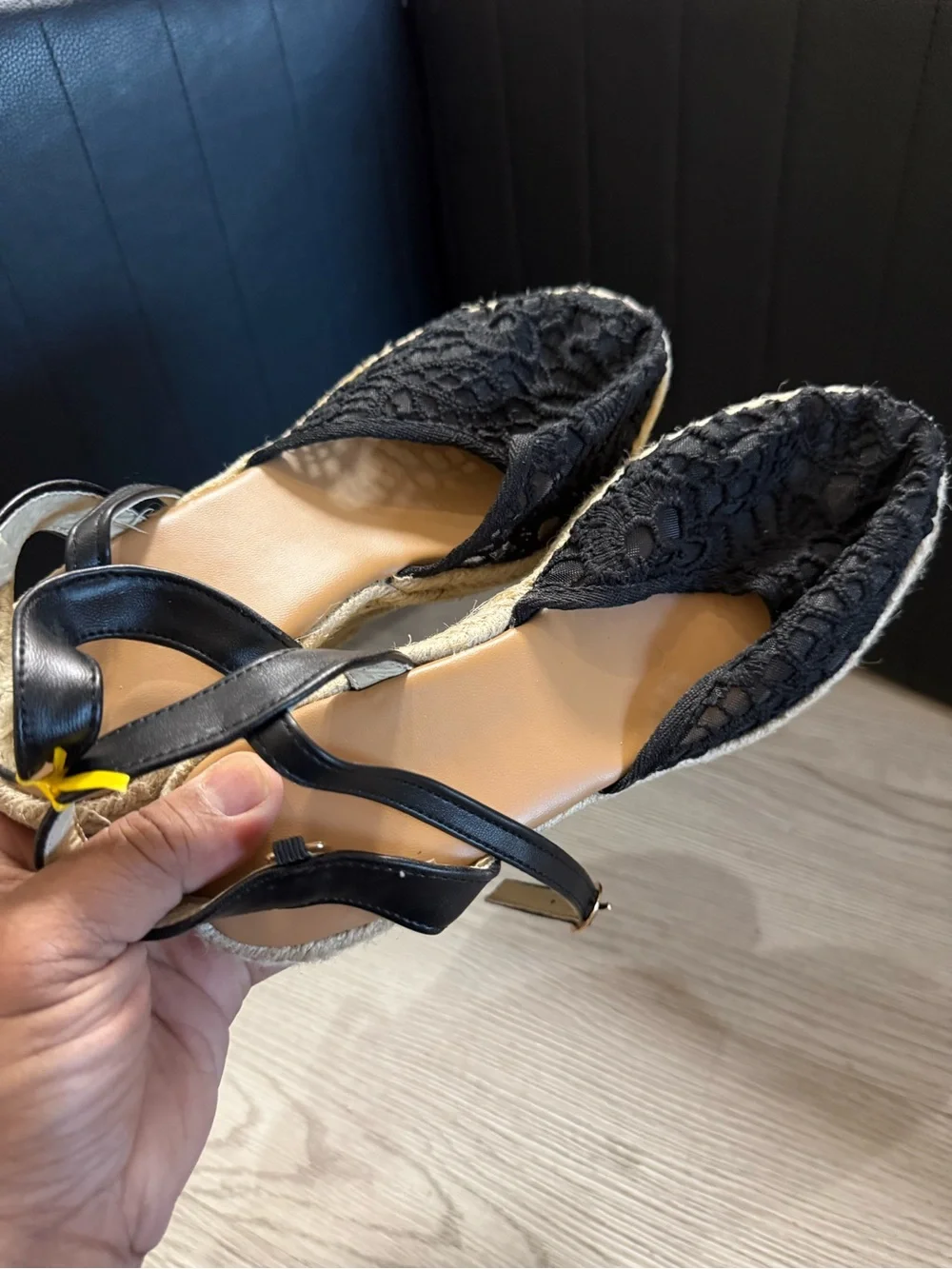 Womens black lace closed-toe espadrille wedge sandals Size 6